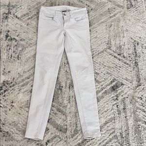 white skinny jeans